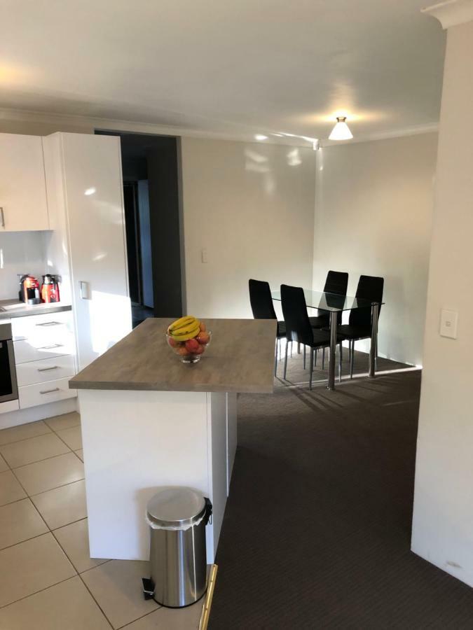Glenelg Street Villa Пърт Екстериор снимка